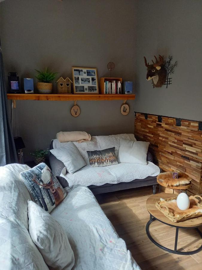 Le Refuge Villa Hastiere-par-dela ภายนอก รูปภาพ